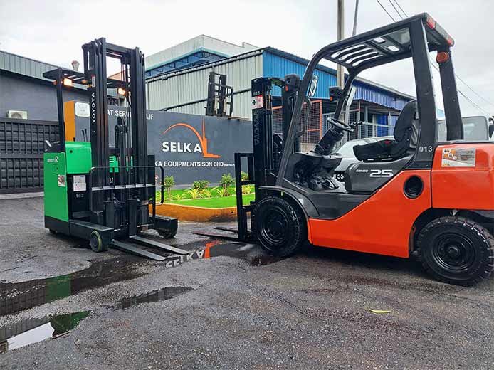 Toyota 1.5 ton reach truck for sale