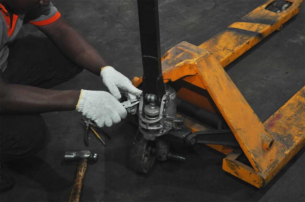 Hand pallet jack handle repair in Johor