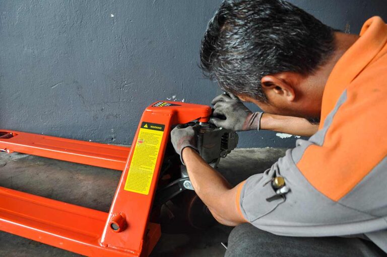 hand pallet repair services in Johor